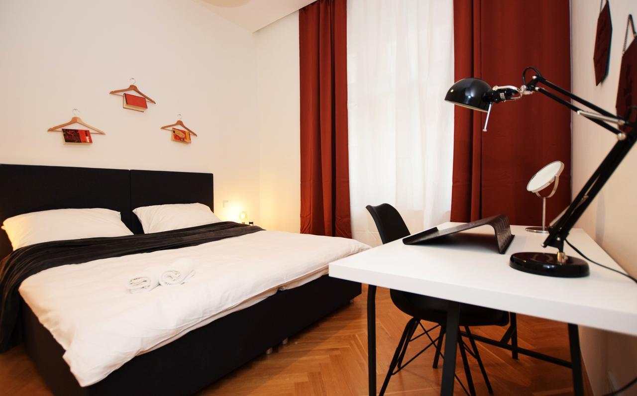 Rehorova Apartments Praha Ruang foto